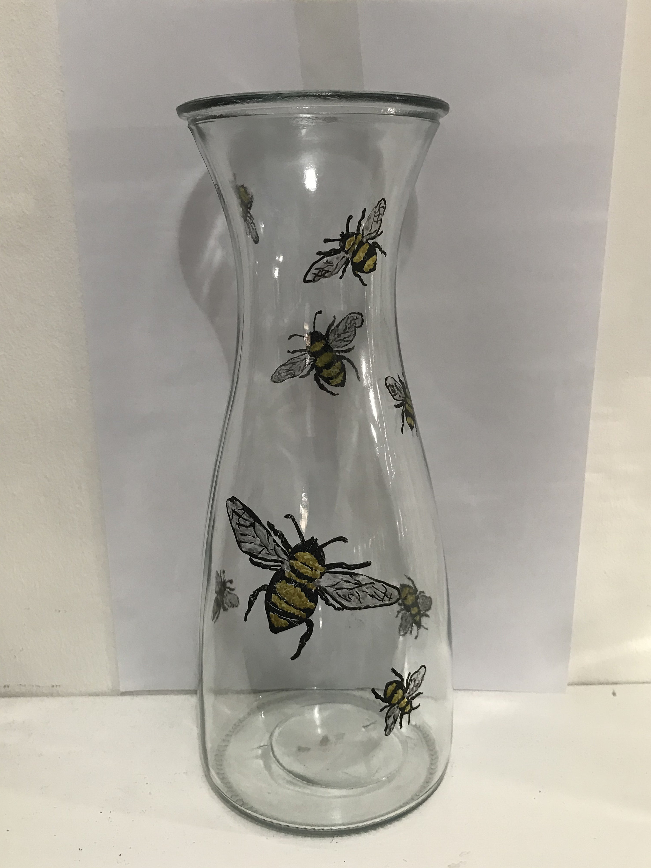 Bumble bees glass vase beautifully hand painted perfect gift Etsy