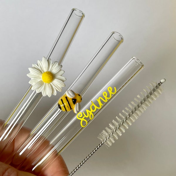 4pc Personalised glass straws, bee, daisy, name, with cleaning brush, reusable, birthday gift for friend, mum, sister, mothers day, Easter
