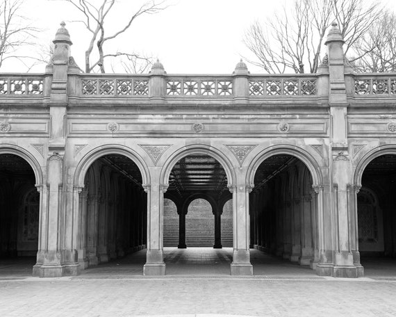 File:Bethesda Fountain from the Bethesda Terrace - Central Park