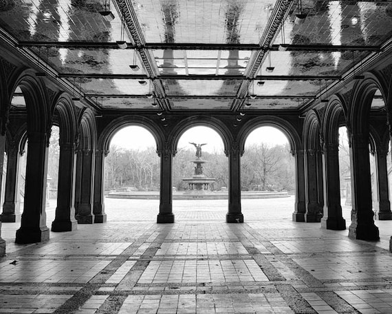 File:Bethesda Fountain from the Bethesda Terrace - Central Park