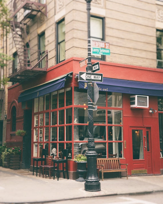 Friends Apartment and The Little Owl at Grove St. & Bedford St.