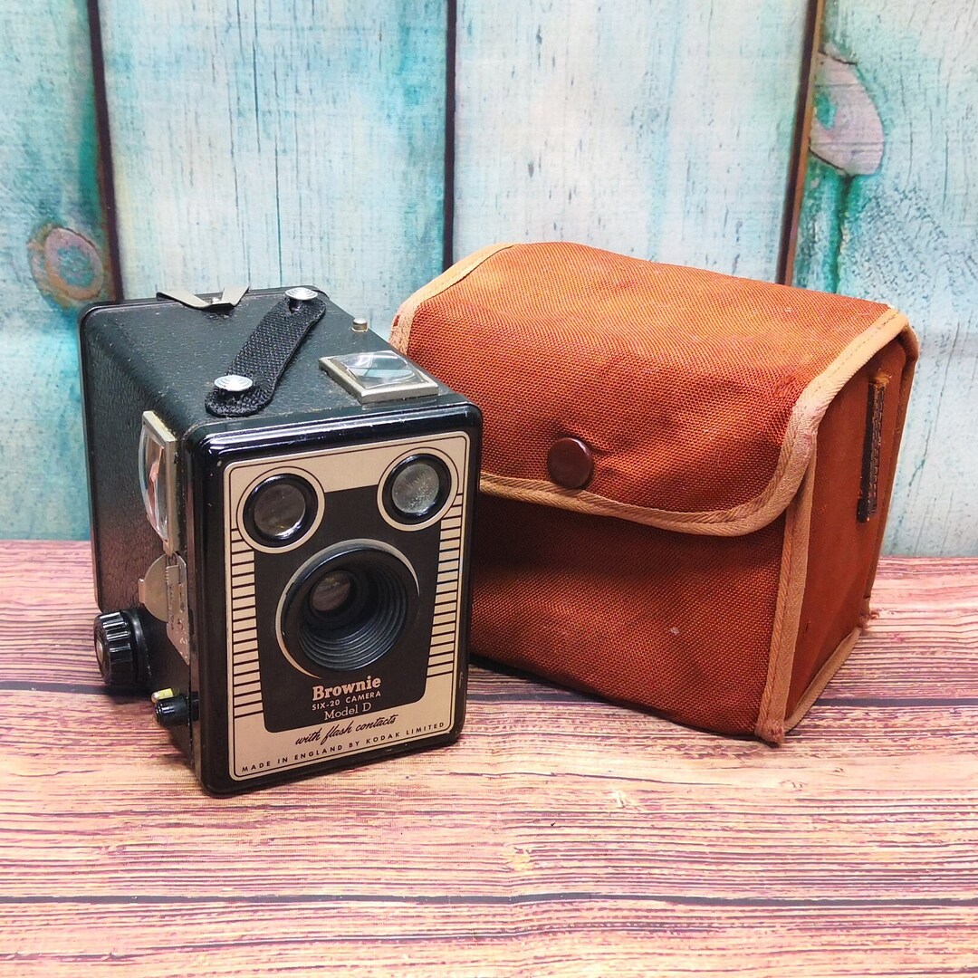 Serviced 1950s Kodak Brownie Six20 Model D Roll Film Box Etsy