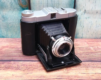 Serviced 1950s Franka Solida Jr 120 Roll Film Folding Bellows Camera - Medium Format - 75mm Lens