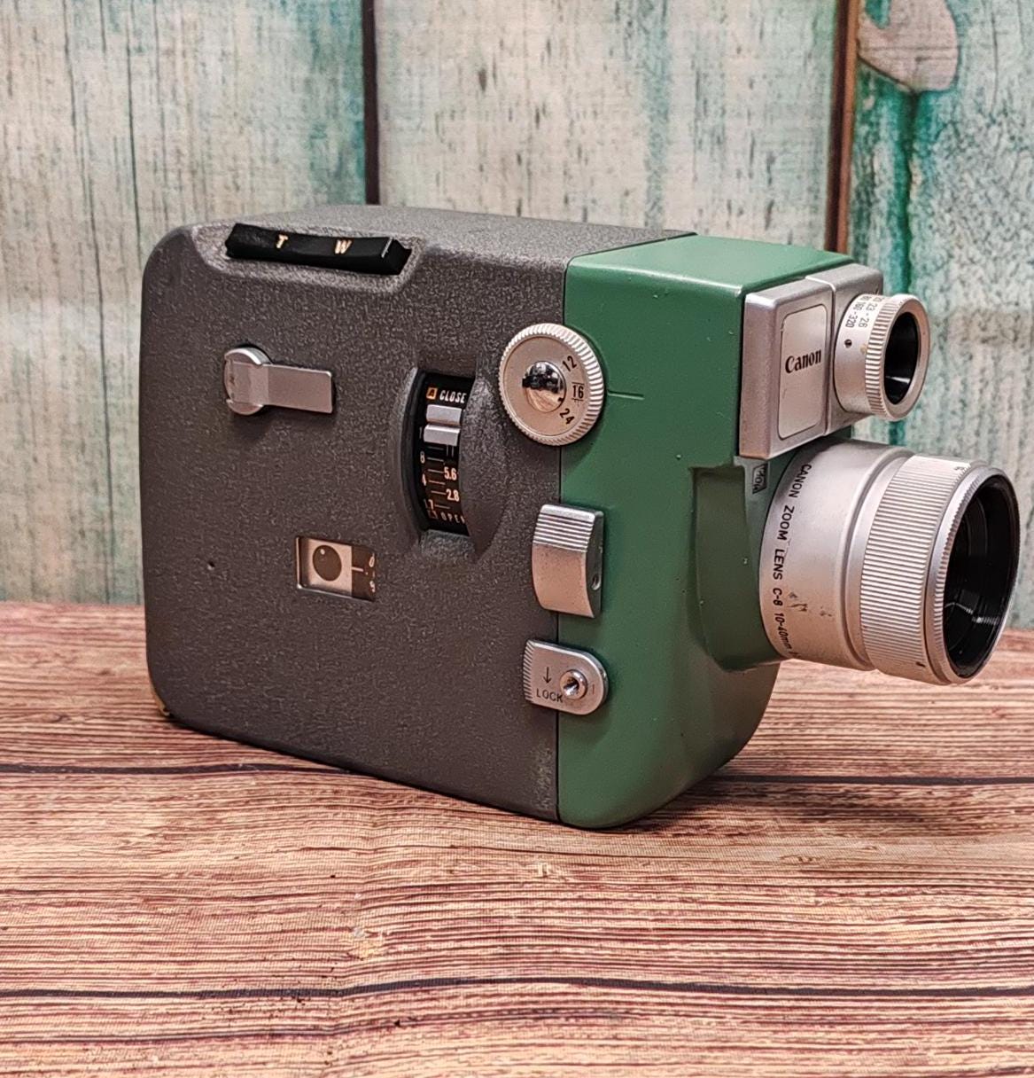 Serviced 1960s Canon Motor Zoom 8 EEE Double 8mm Cine Movie Camera