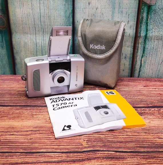 Kodak Advantix T570 APS Film Camera 28mm Wide Angle Panorama Lens