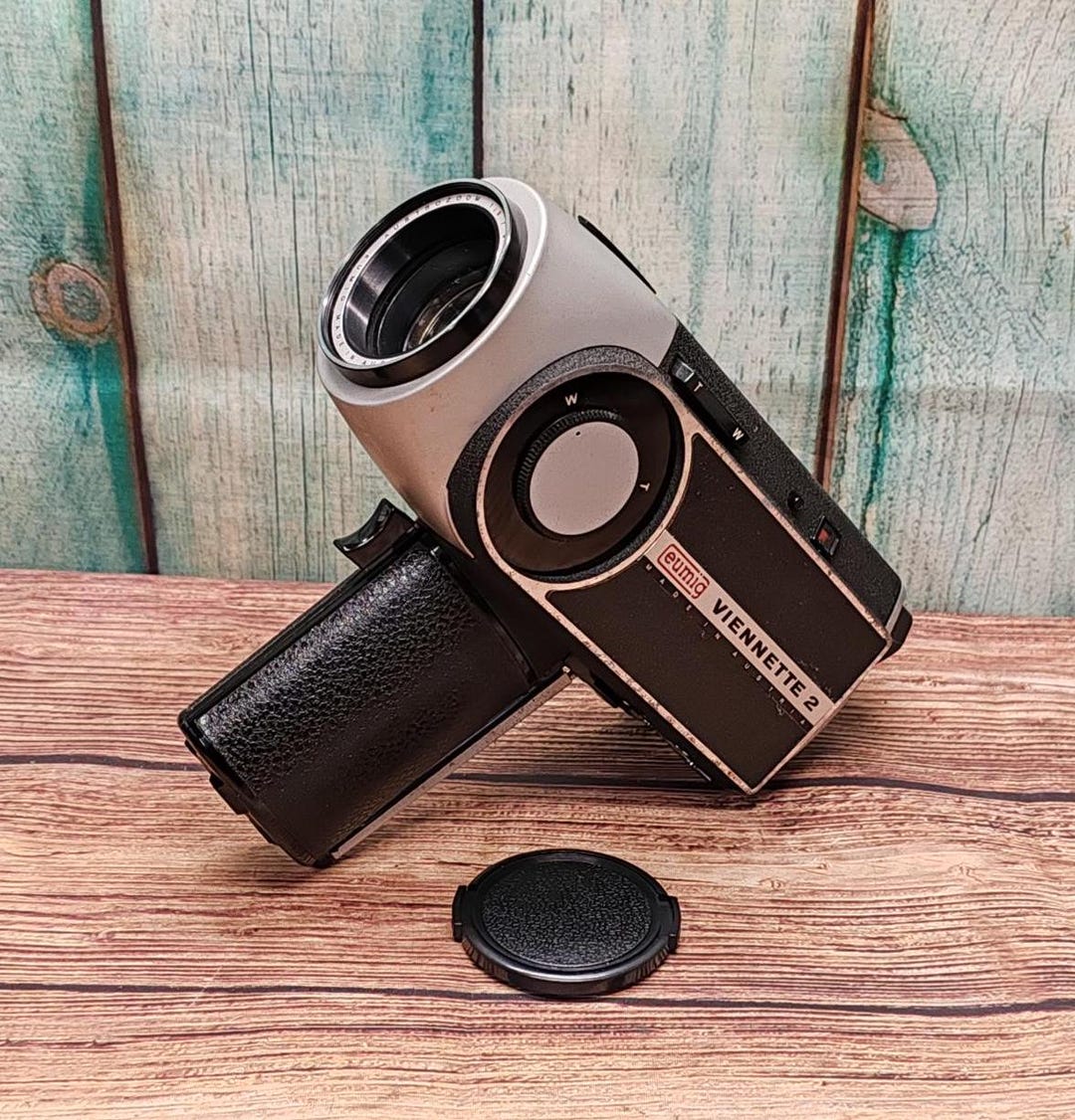 8mm Movie Eumig C3r Eumig Cine Camera EUMIG C3R オーストリア製 8mm