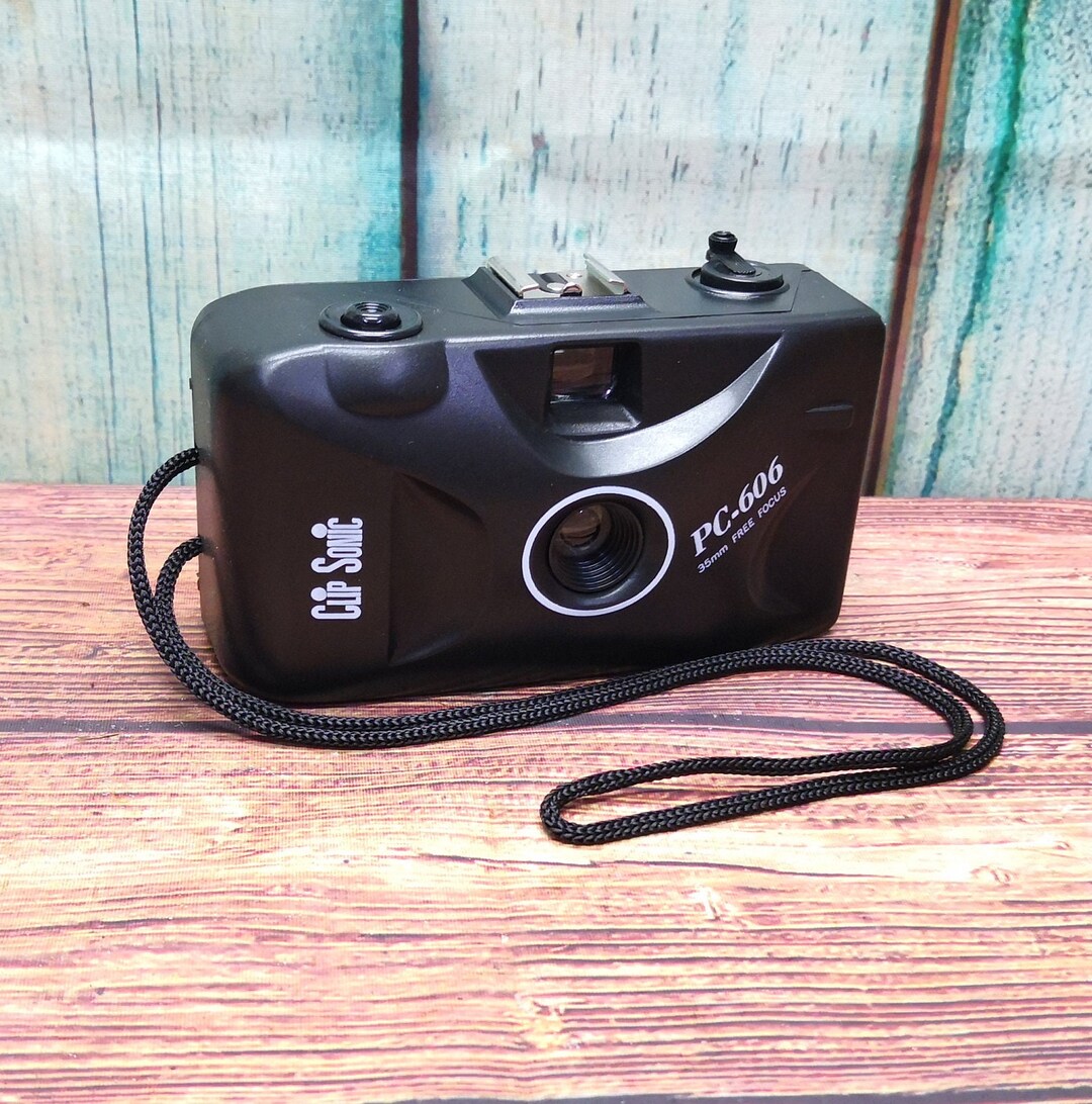 Lomography Launches All-Metal Lomo MC-A Compact 35 mm Film Camera