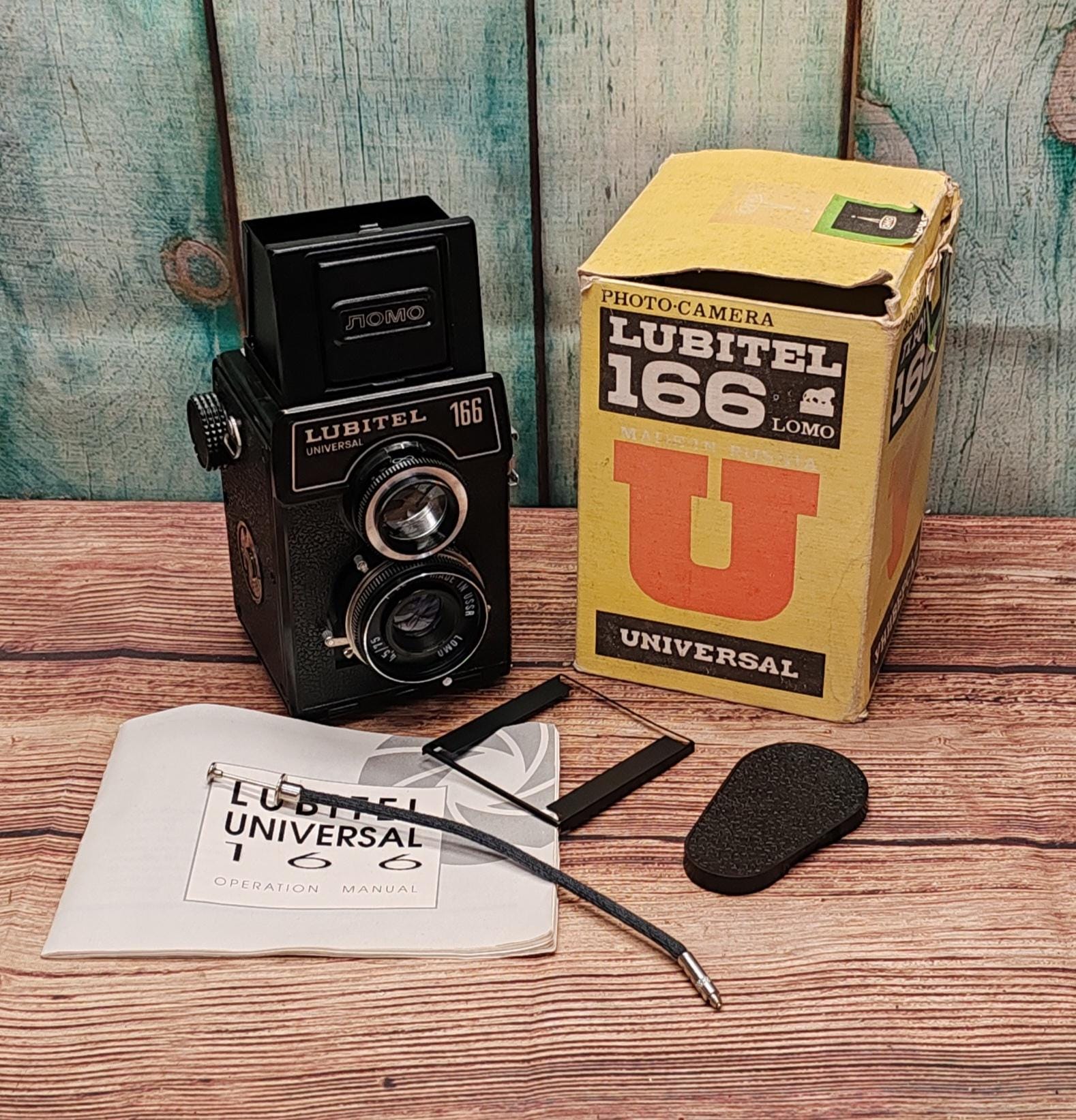 Serviced Lomo Lubitel 166 Universal TLR Camera – 120 Film, Medium
