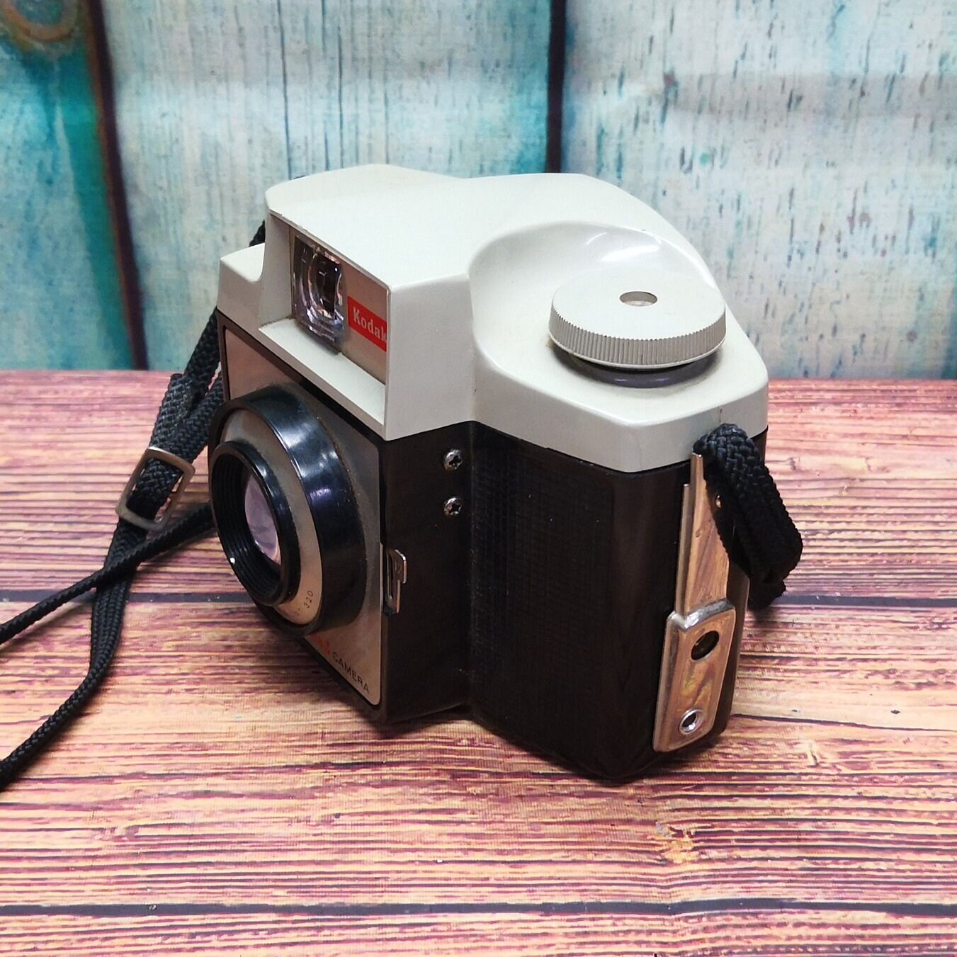 Serviced 1960s Kodak Brownie Cresta 3 120 Roll Film Camera