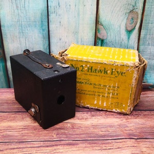 Serviced Boxed 1920s Kodak No2 Hawk-Eye Model C Roll Film Box Camera - 120 Roll Film - Medium Format