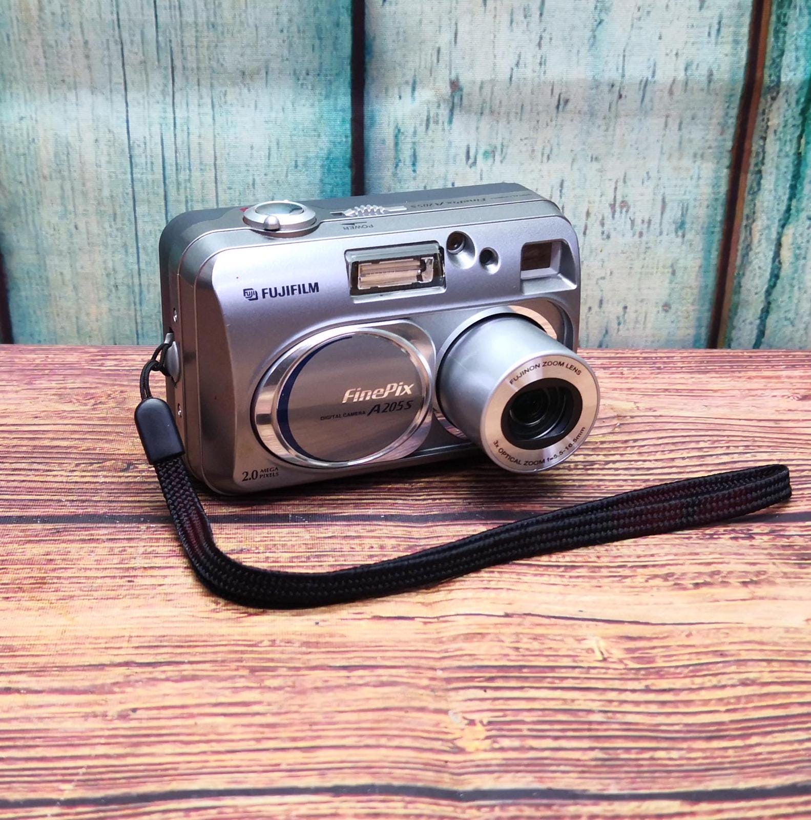 2004 Fujifilm Finepix A205 - 2 Mega Pixel Digital Film Camera - Etsy