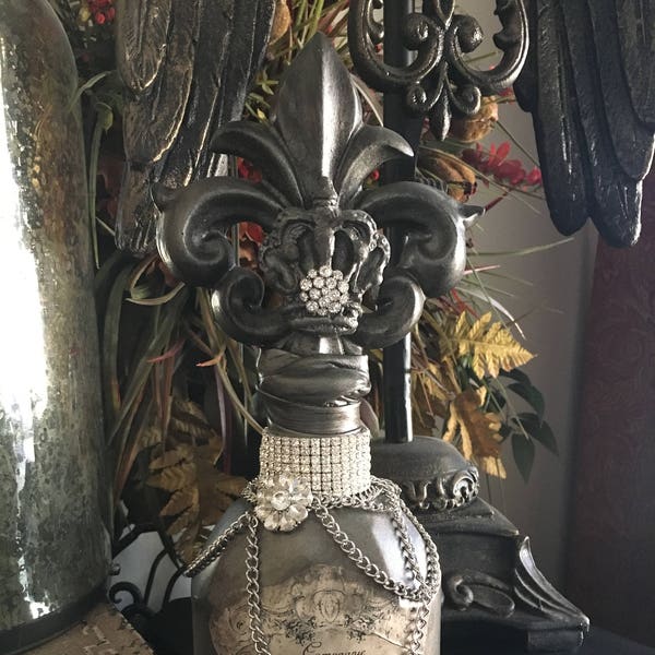 Aged Silver Fleur de Lis Crown Embellished Bottle