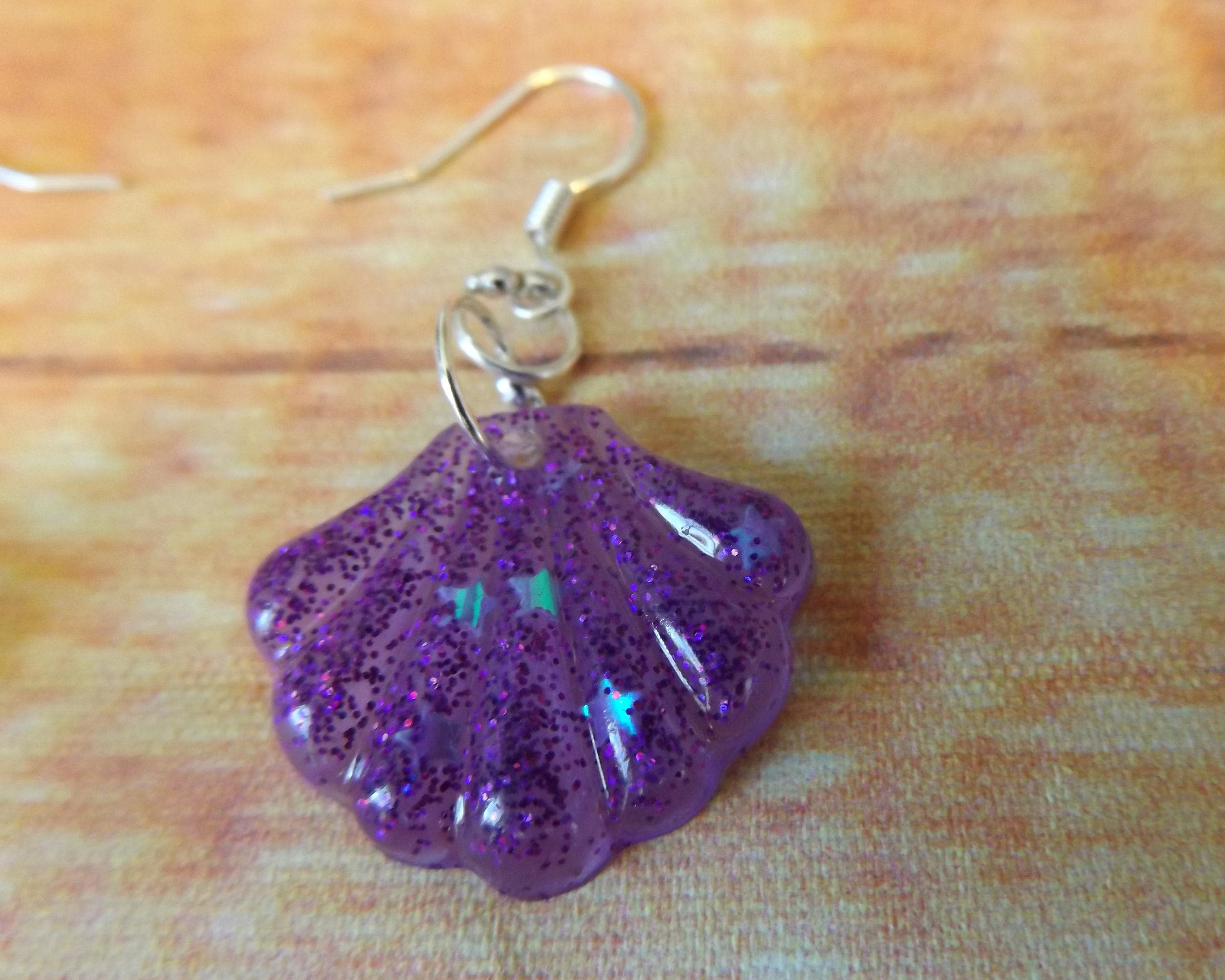 Retro Futuristic Earrings petite Shells French - Etsy Australia