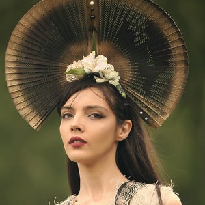 Handmade Geisha Headpiece: Golden Fan, Floral Cosplay Hair Accessory