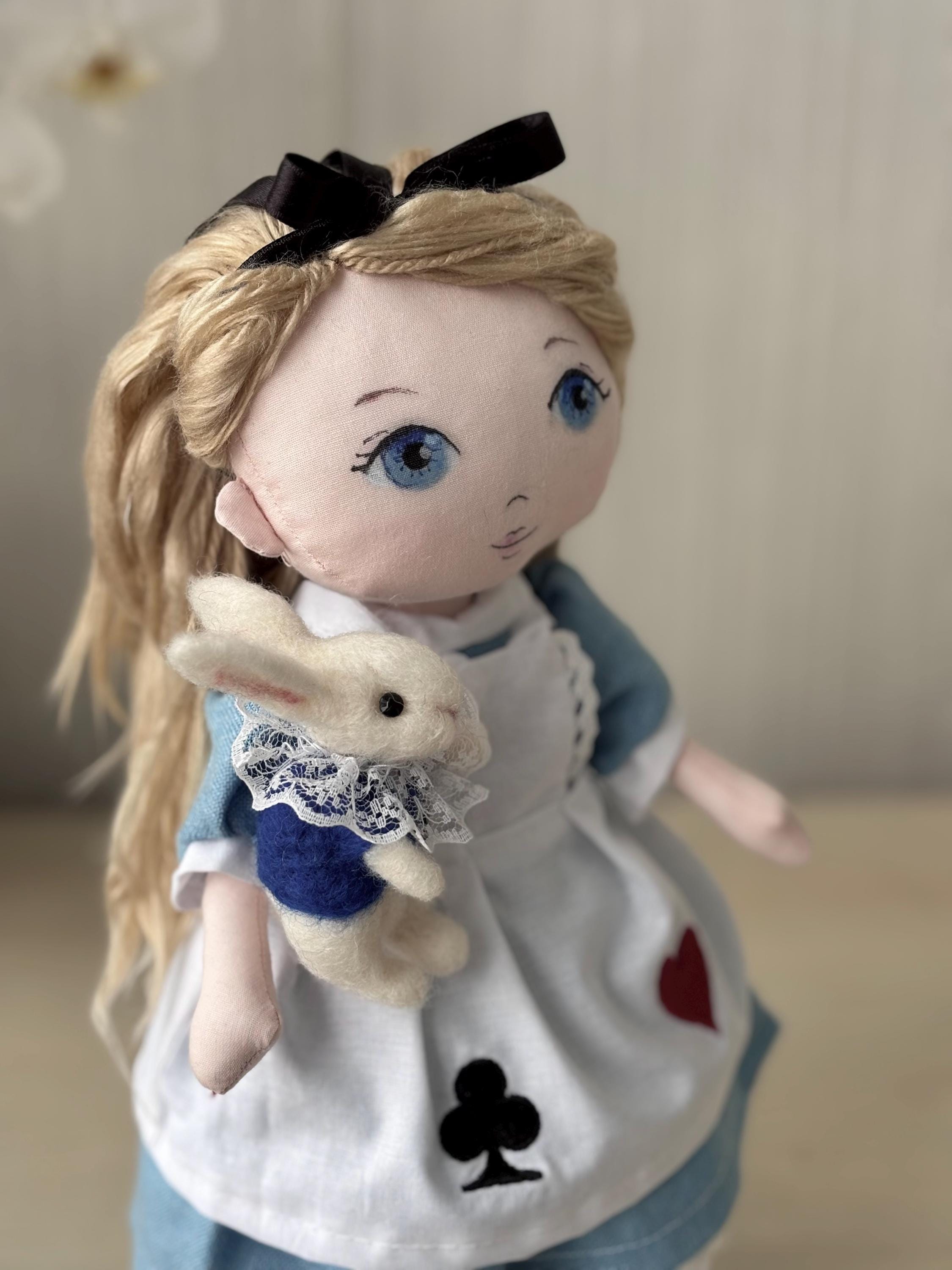 不思議の国のアリス ニードルフェルトの白ウサギの手作り人形 - Etsy 日本