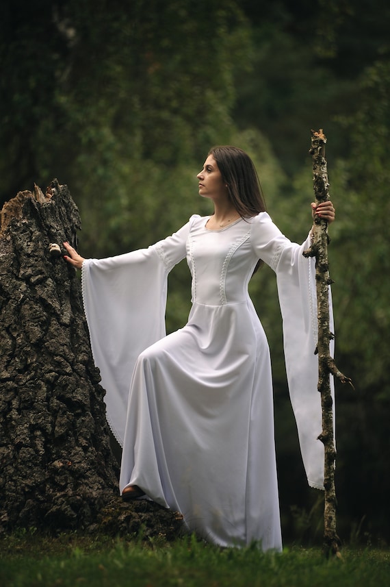 Vestido medieval con mangas de campana / Vestido blanco - Etsy México