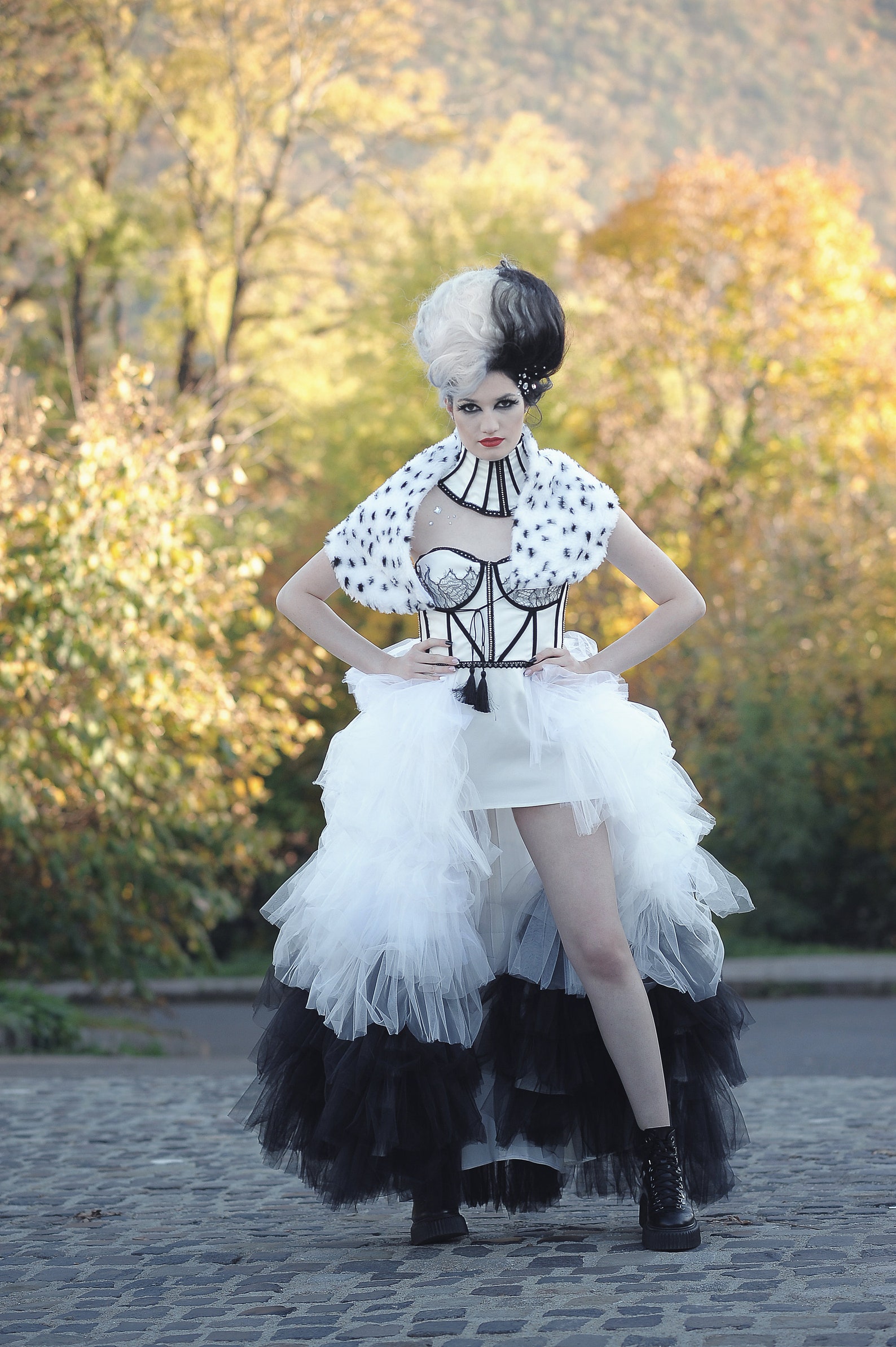 Cruella Dress /cruella Corset Dress/cruella Black and White Etsy