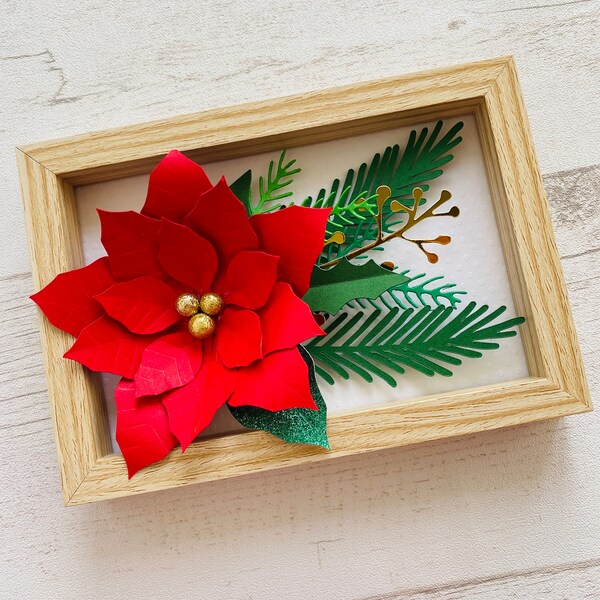 Cadre decoratif bois avec poinsettia en papier, cadre poinsettia artisanal pour décoration de Noel