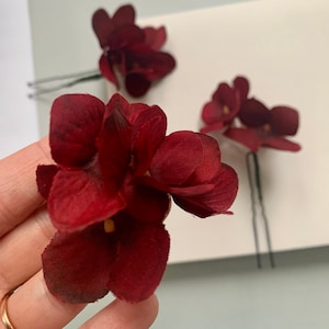 Burgundy Hydrangea Hair Pins: Dark Red Flower Hair Piece Set