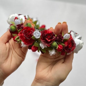 Burgundy Flower Hair Comb: Dark Red Floral Hairpiece
