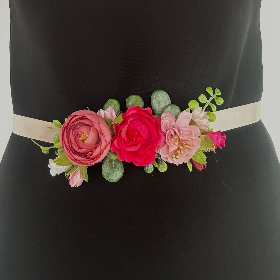 3D Floral Belt in Pink