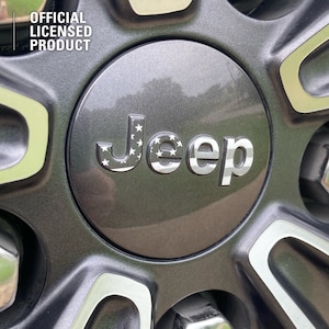 American Flag Jeep Wheel Center Cap Decal: Wrangler, Cherokee, Gladiator (Pack of 5)