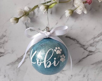 Personalised Pet Bauble Christmas Ornament With Paws or Carrot | Large Baubles For Xmas Tree With Glitter And Bow 80mm for Dog, Cat, Rabbit