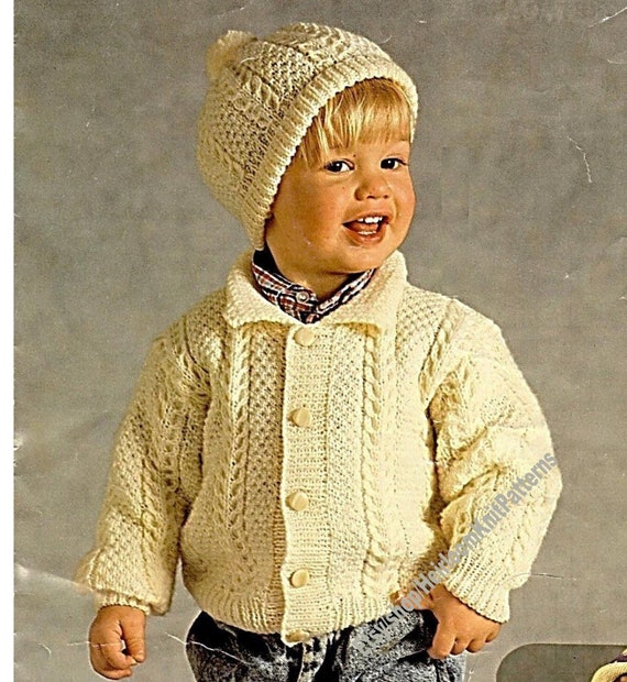 Ensemble vintage de veste, cardigan et bonnet torsadés pour enfant