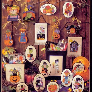 20 Quick Halloween Motifs Vintage Cross Stitch Pattern Small Motif Ghost Skeleton Witch Pumpkin Spider Gift Idea Instant Download PDF - 3953