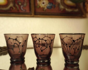 Vintage Amethyst Glass Cups with Pewter-Tone Hand-Painted Scrollwork – Set of 3