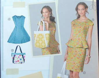 SIMPLICITY PATTERN TRAVELER DRESS MISSES/' or MISS PETITE SZ 6-14 or 14-22 # 2246