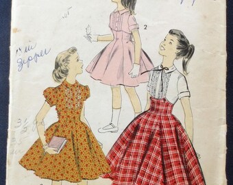 1950s Empire Waistline Shirtwaist Dress Vintage Pattern, Advance 8354, Girls Size 10, Breast 28