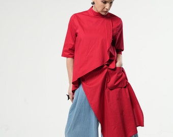 Camicia in cotone rosso / Tunica asimmetrica taglie forti / Top estivo oversize / Camicia a collo alto rossa di METAMORPHOZA