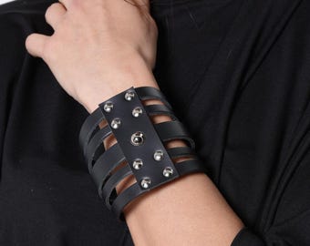 Multi-Strap Real Leather Cuff - Black Studded Bracelet METBR35