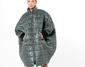 Oversized Balloon Coat / Voluminous Jacket / Extra Large Extravagant Coat METC0155