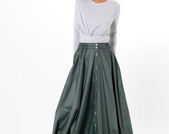 Voluminous Maxi Skirt with Adjustable Hem – Green Dramatic Skirt with Drawstring Detail METSk0053