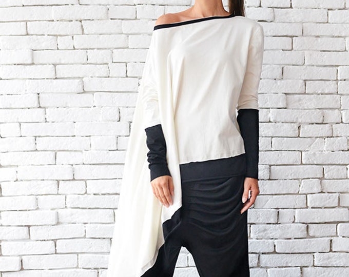 Black and White / Bohemian tunic / Asymmetrical Tunic / Oversized Tunic / Long Sleeve Tunic / Asymmetric Top / Extravagant Clothing