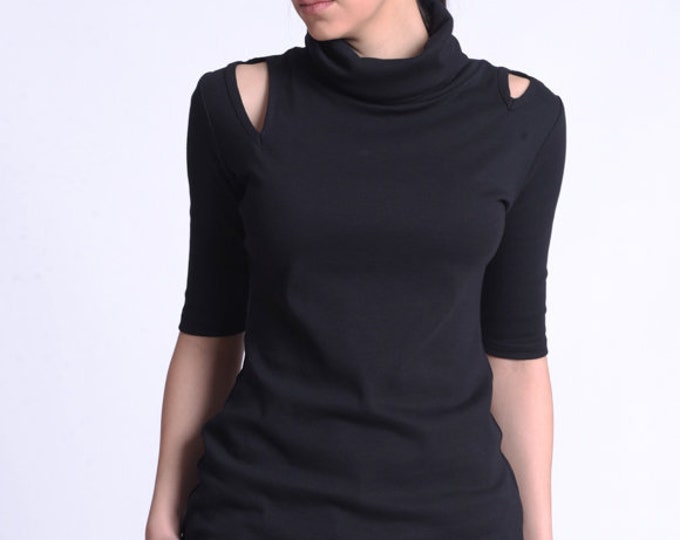 Black Casual Turtle Neck Blouse by METAMORPHOZA