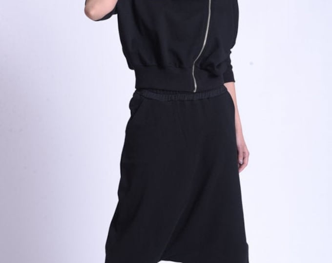 Loose Everyday Zipper Tracksuit Set by METAMORPHOZA METJ0020