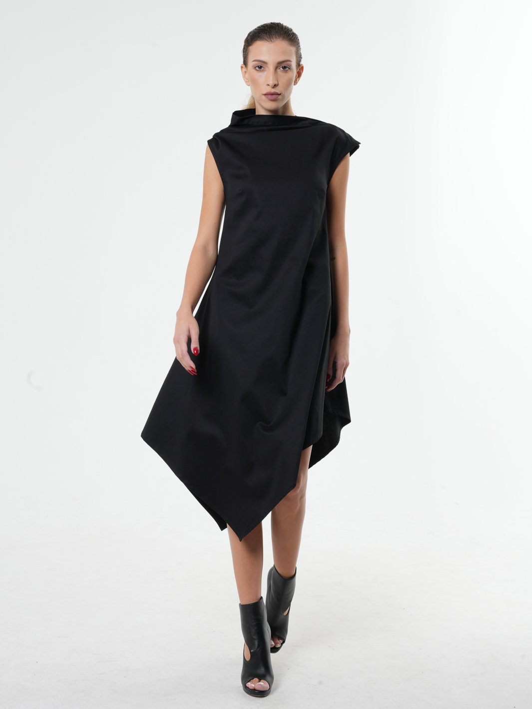 Robe tunique noire ample robe noire asymetrique robe de soiree sans manches robe d ete noire robe longue courte robe extravagante robe de cocktail Etsy France