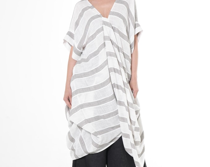 Striped V-Neck Tunic / Long Tunic Top / Boho Tunic METT0281