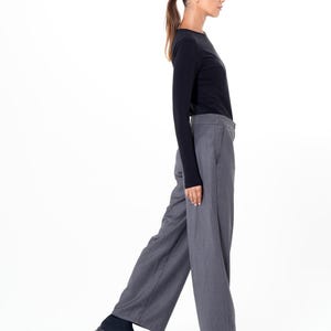Pantalones grises de pierna ancha/Pantalones largos maxi/Pantalones largos de oficina/Pantalones cómodos para uso diario/Pantalones con bolsillos para mujer/Pantalones casuales holgados METP0019 imagen 6