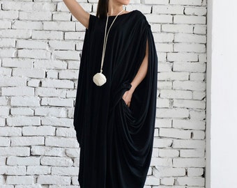 Black Kaftan/Black Maxi Dress/Extravagant Black Tunic/Plus Size Maxi Dress/Black Long Dress/Oversize Sleeveless Black Dress METD0012