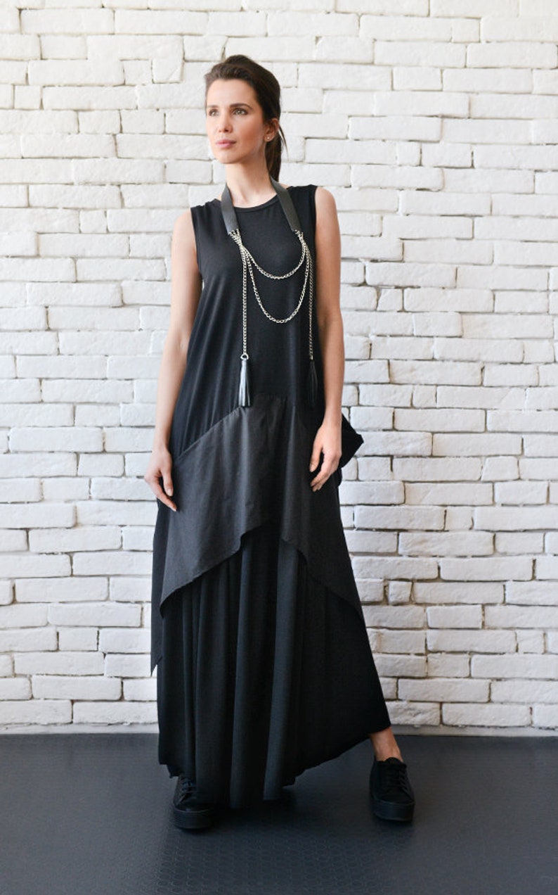 Black Maxi DressExtravagant Black KaftanAsymmetric Plus Size DressSleeveless Oversize Tunic TopSuspenders BackCasual Dress METD0096