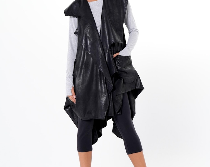 Asymmetric Faux Suede Vest in Black – Sculptural Women’s Vest with Draped Front METC0158