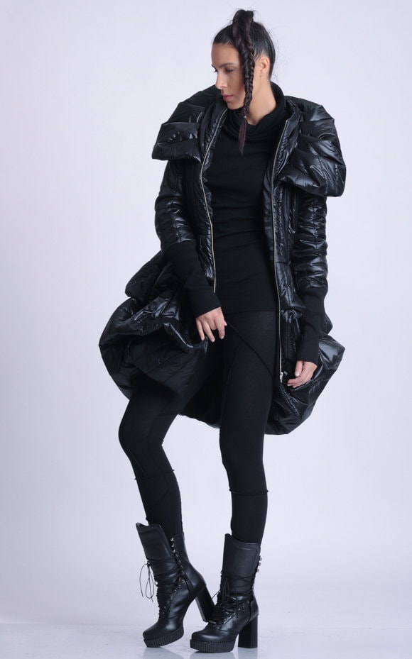 Extravagant Puffy Coat/Black Dress Coat 