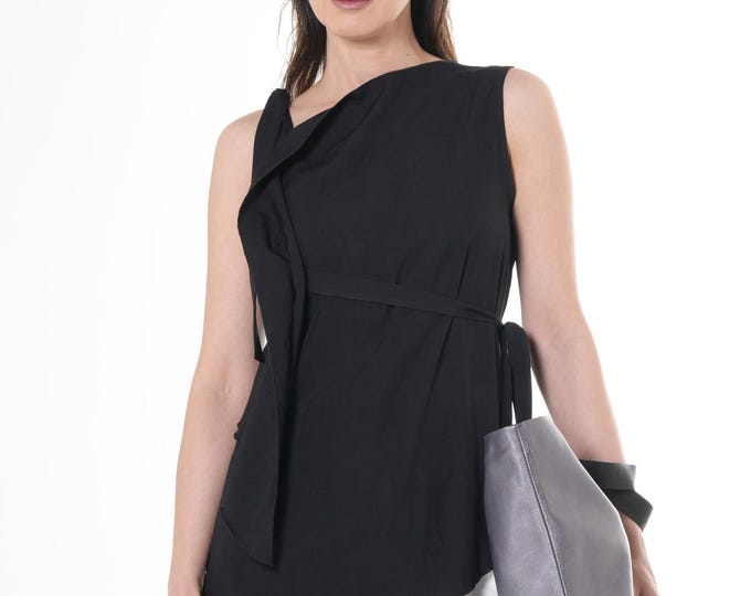 Asymmetrical Summer Top / Avant-garde Sleeveless Blouse / Black Top - METT0280