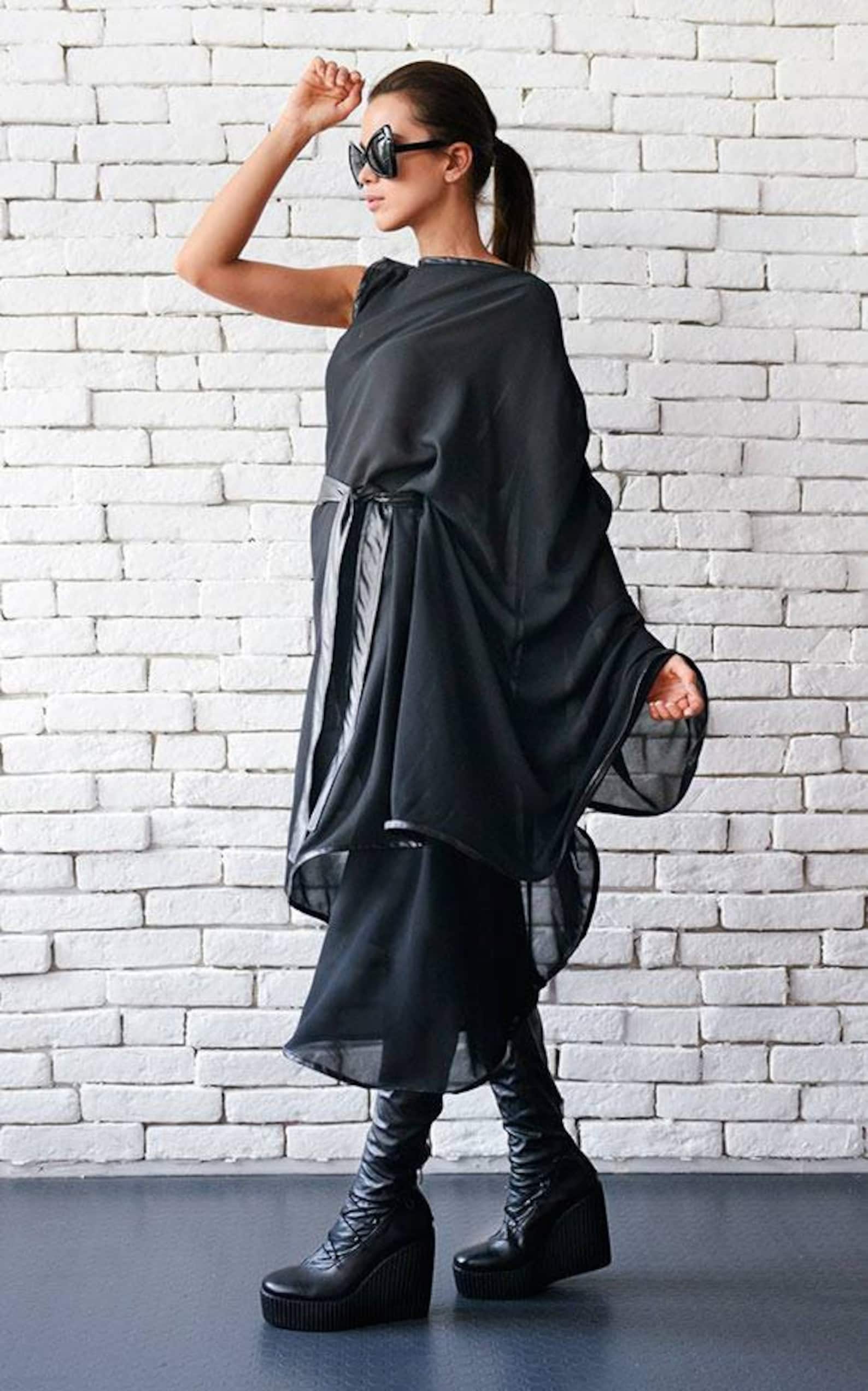 Tunic in Black main image 0