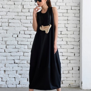 Vestido longo grande/Vestido preto solto/Vestido sem mangas confortável/Vestido maxi preto/Caftan preto casual/Vestido preto plus size METD0003