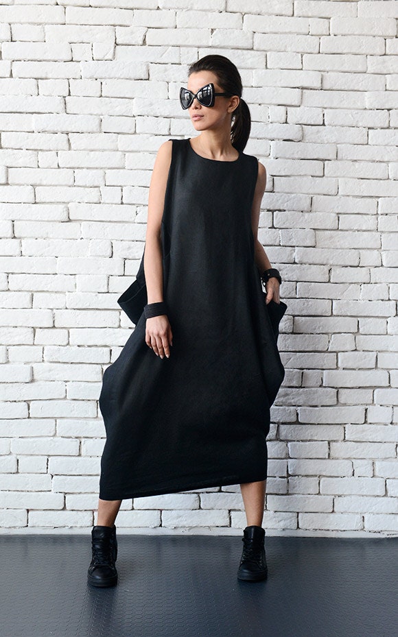 black linen kaftan